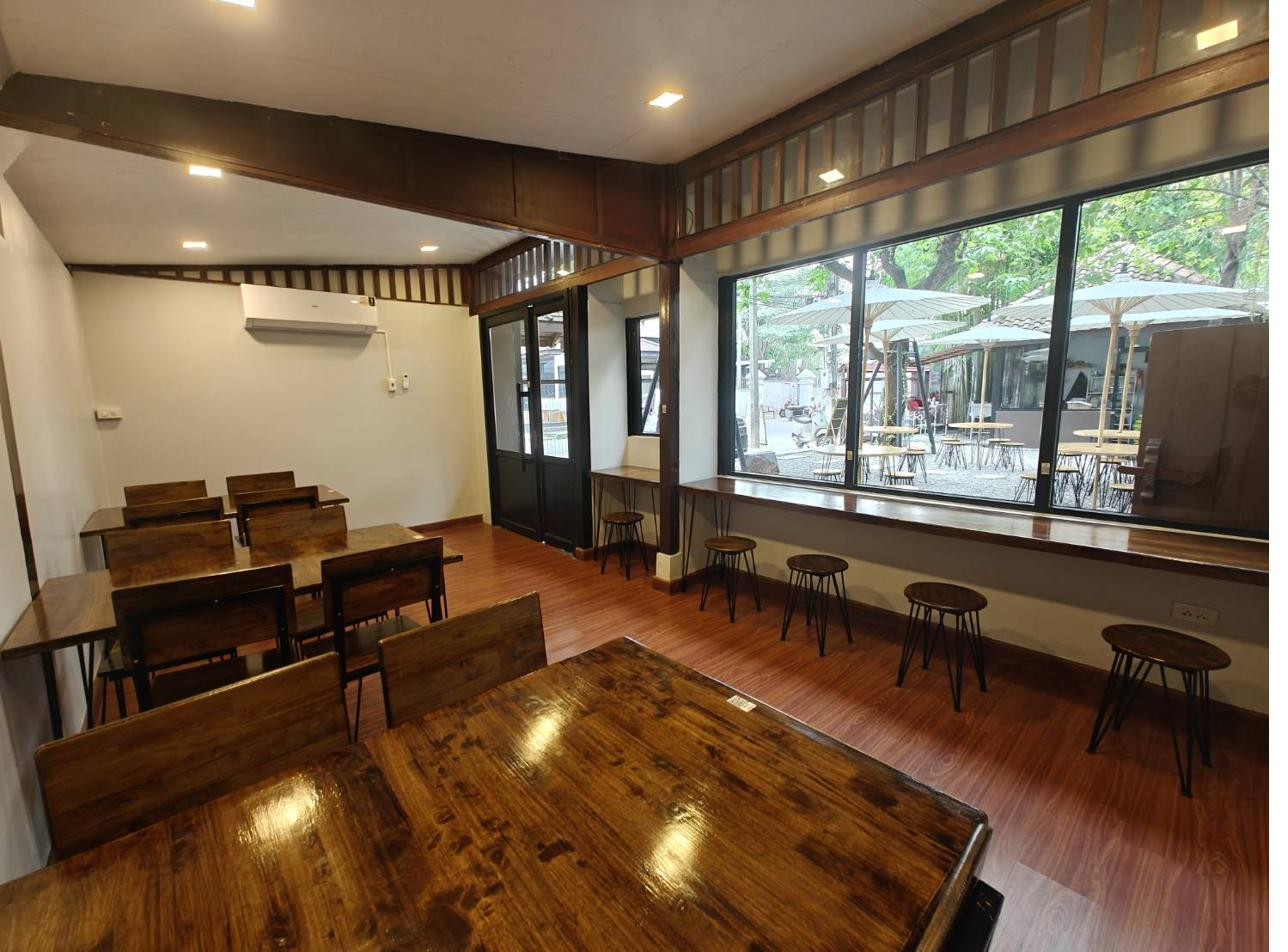 Khao Soi & Co. Interior