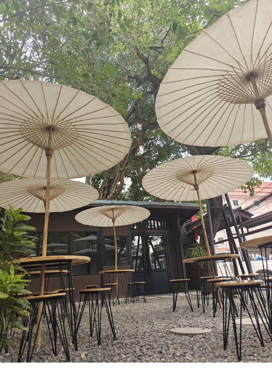 Khao Soi & Co. Outdoor Garden
